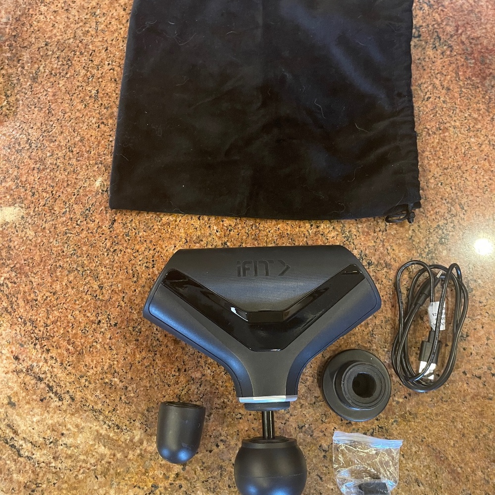 NEW! IFit Force Wave Plus Percussion Gun with case.
